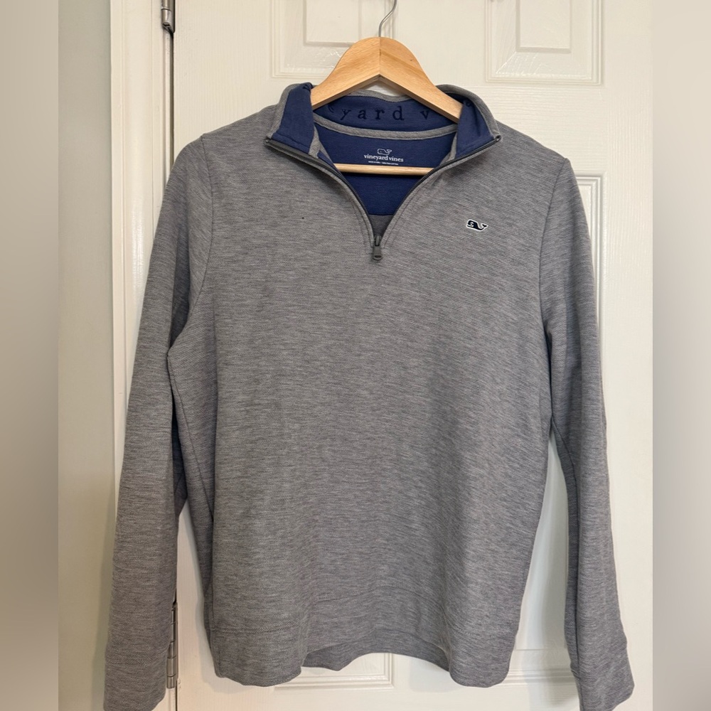 Vineyard Vines Pullover Boys size large